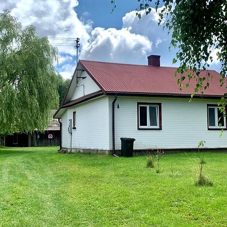 Domek Przy Zalewie Zwierzyniec Buitenkant foto