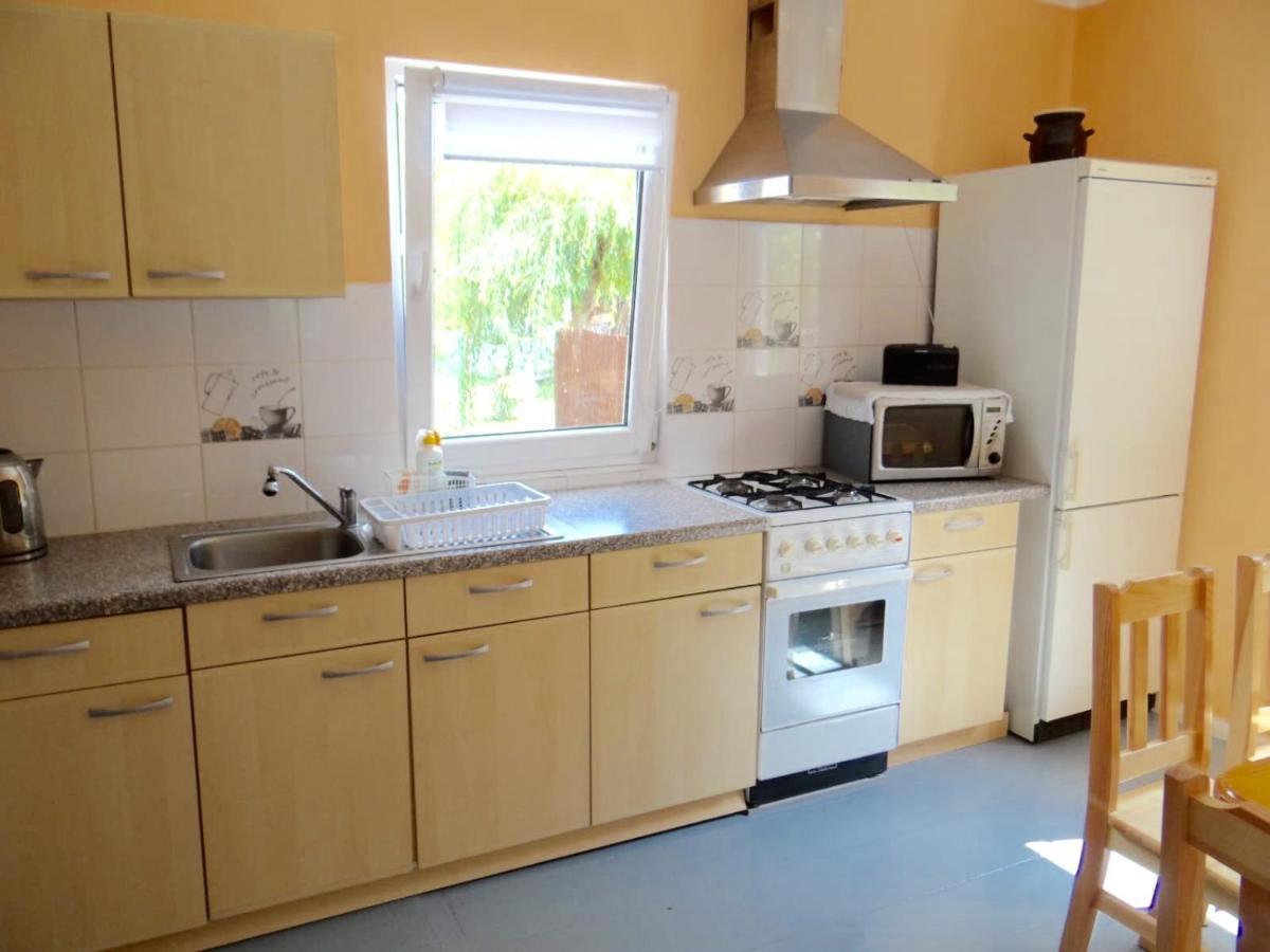 Domek Przy Zalewie Zwierzyniec Buitenkant foto